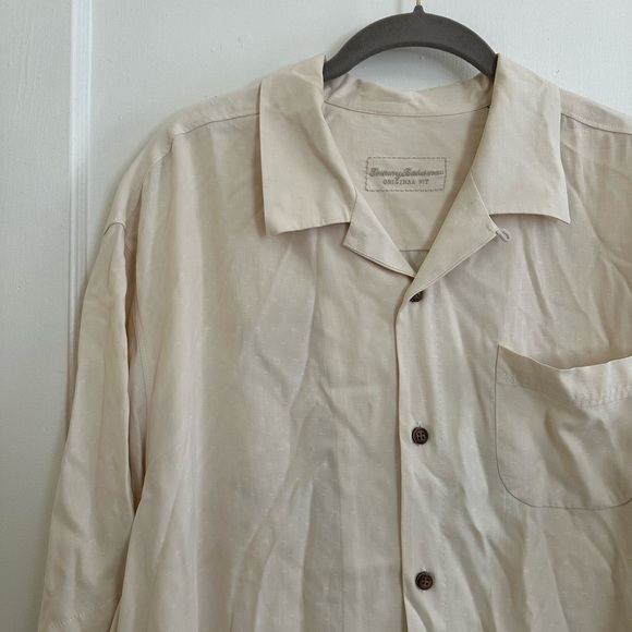 Tommy Bahama Rayon Silk Embroidered Short Sleeve Shirt - Picture 4 of 6